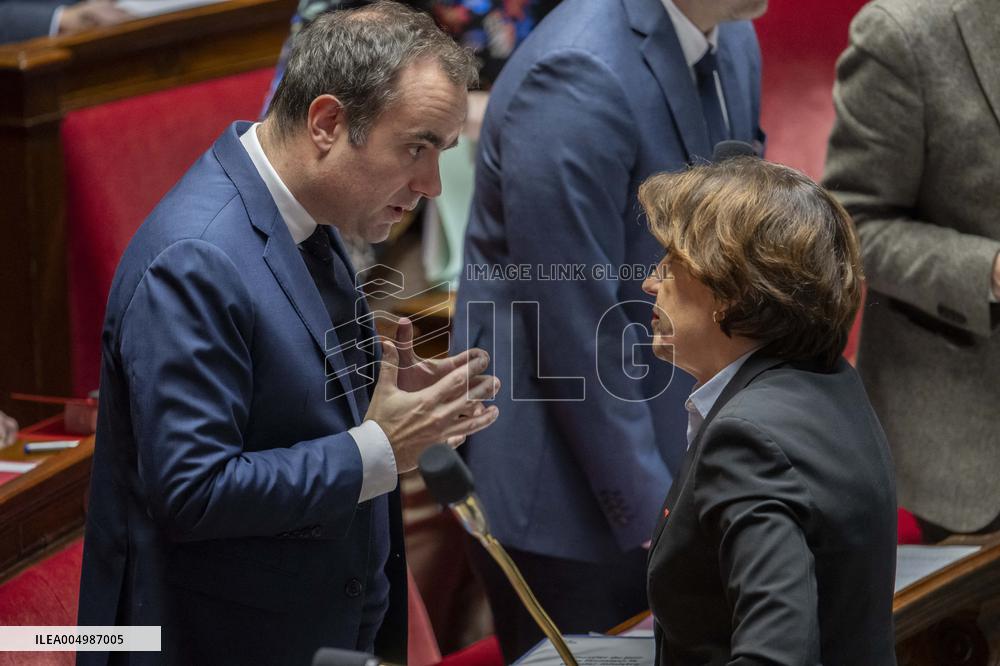 Session of Questions to The Government - Paris