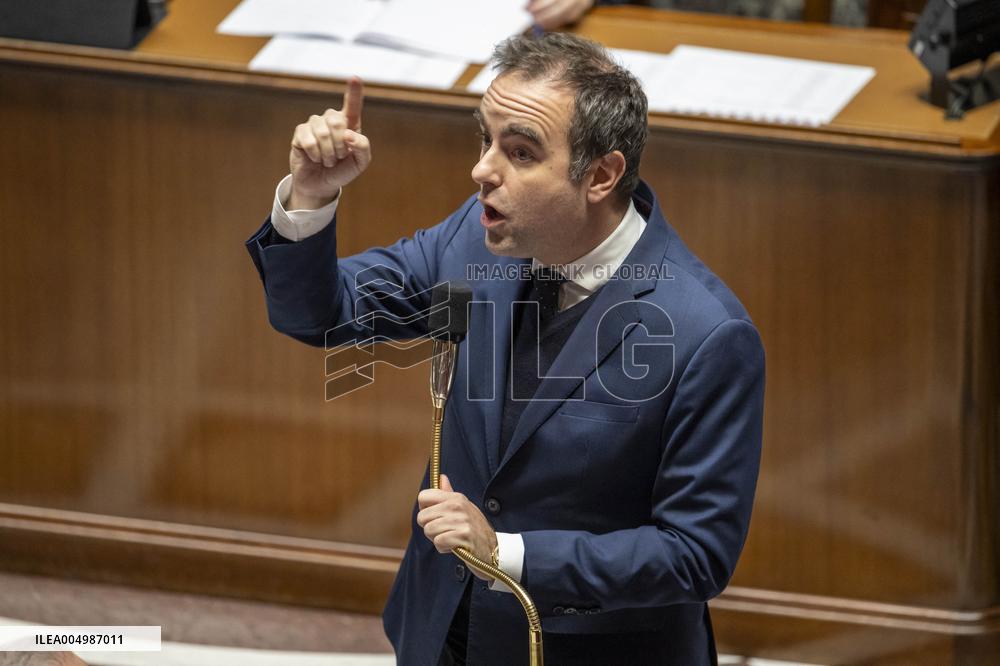 Session of Questions to The Government - Paris