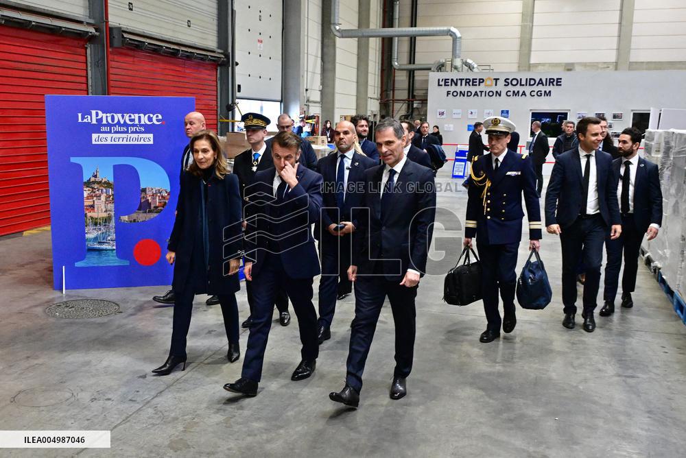 Macron Discusses Democracy Challenges With Readers - Marseille