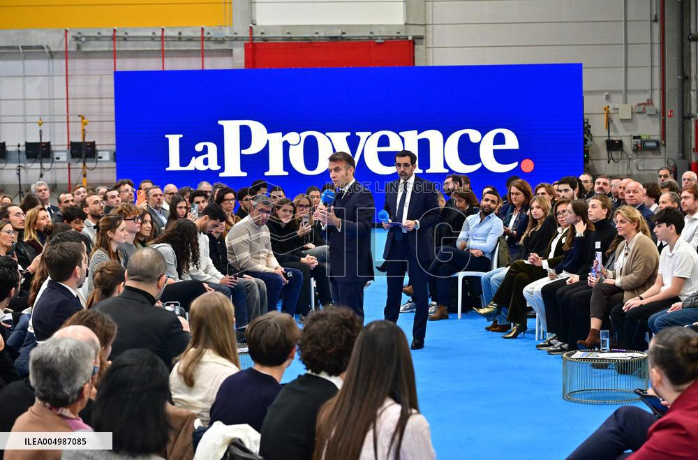 Macron Discusses Democracy Challenges With Readers - Marseille