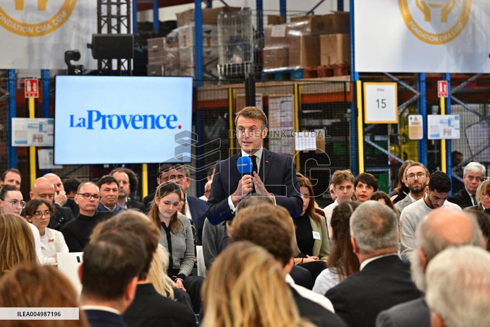 Macron Discusses Democracy Challenges With Readers - Marseille