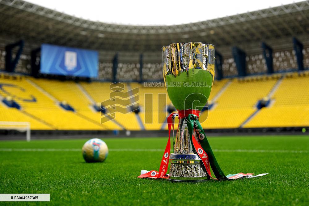The Italian Super Cup Trophy Arrives In Saudi Arabia
