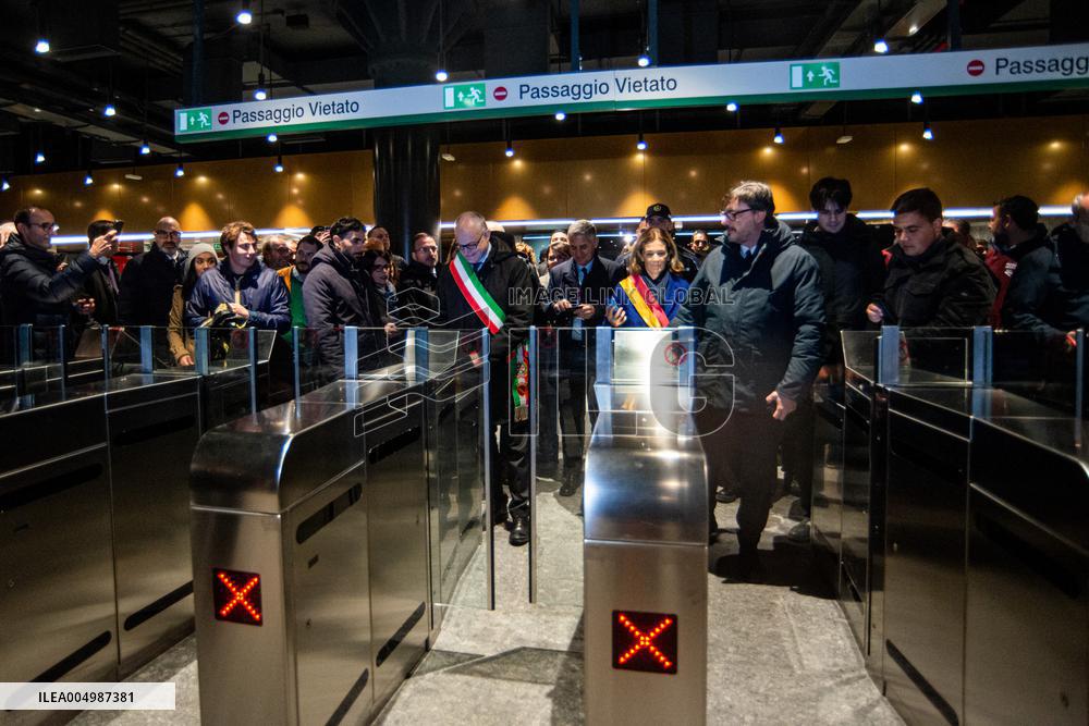 Mayor Roberto Gualtieri First Metro C Journey from Colosseo to Porta Metronia - Rome