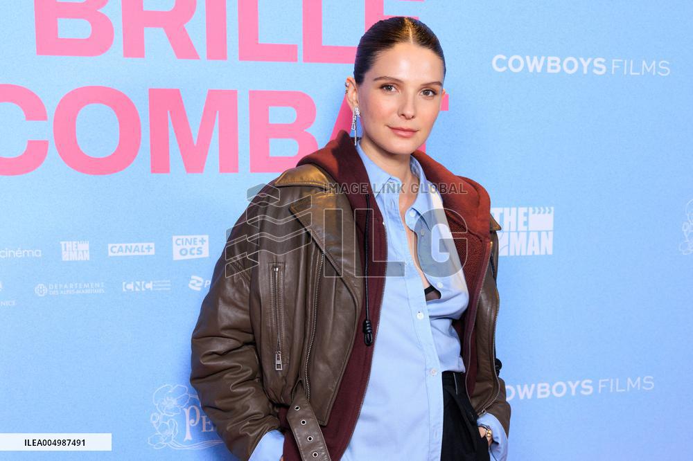 Qui Brille Au Combat - Paris