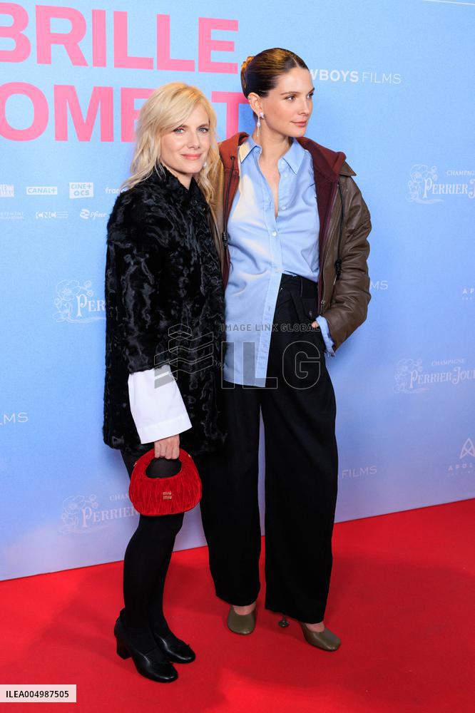 Qui Brille Au Combat - Paris