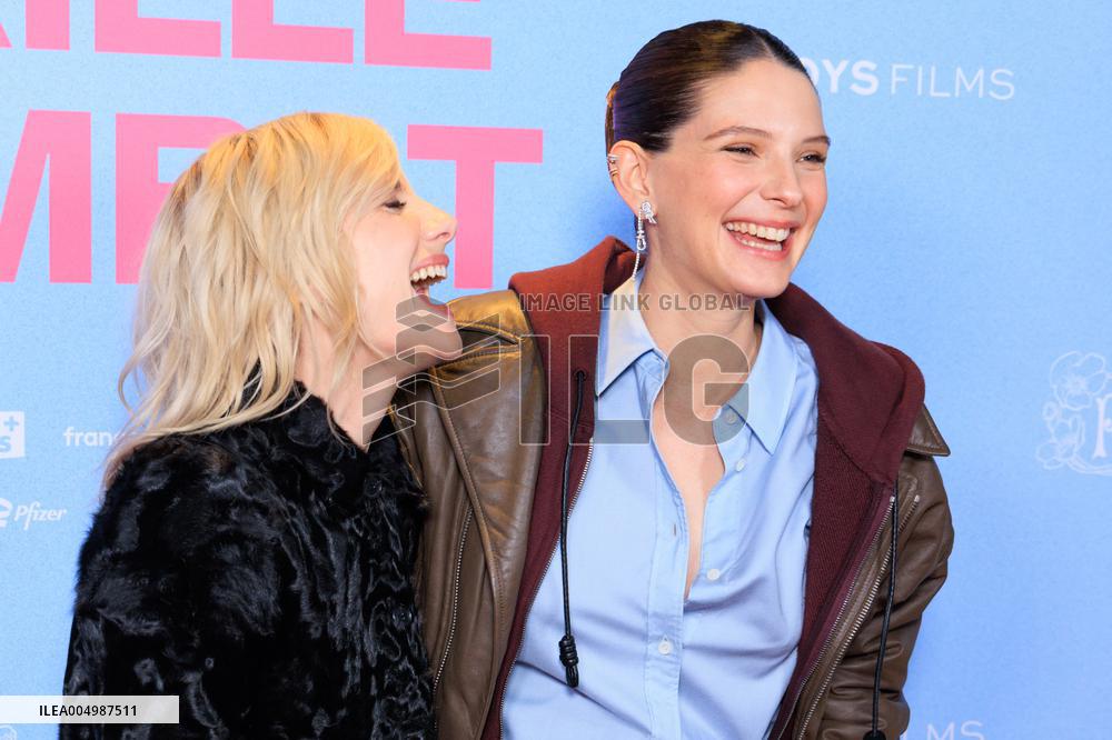 Qui Brille Au Combat - Paris