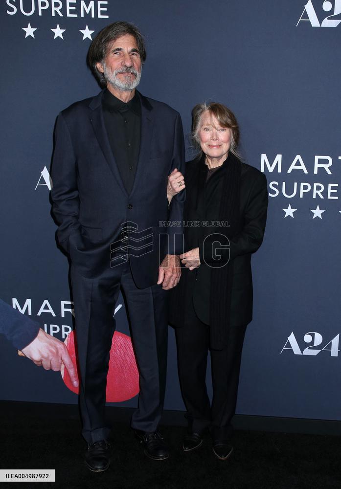 'Marty Supreme' New York Premiere