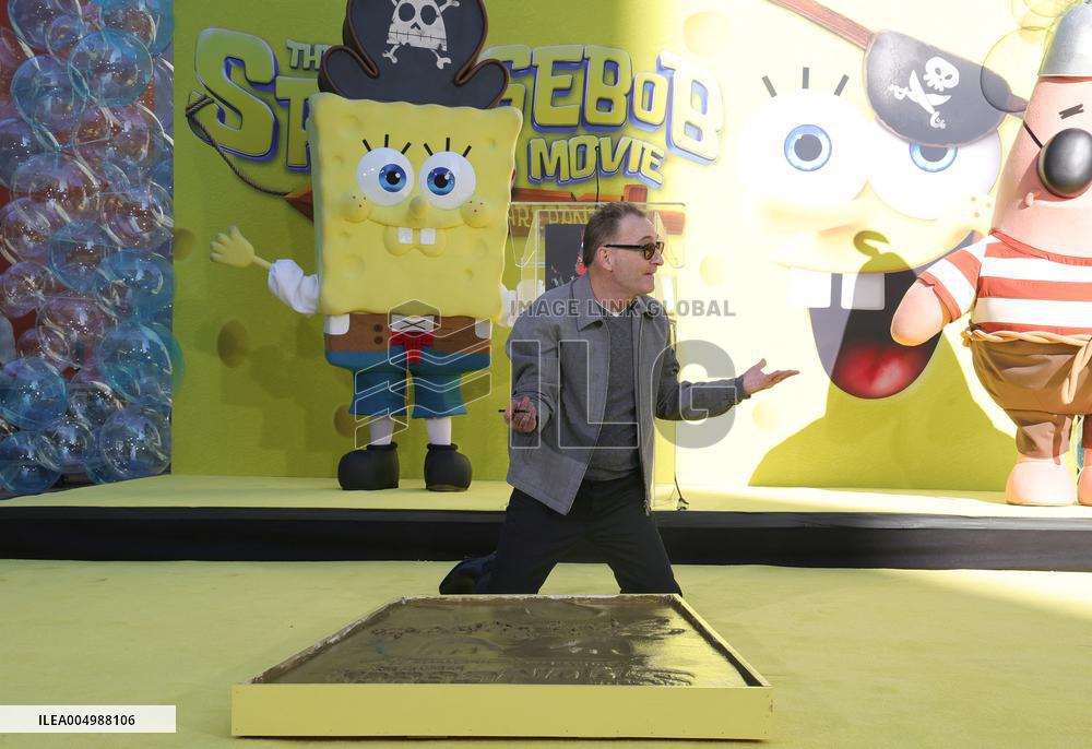 Spongebob Squarepants Places His Hand And Footprints In Cement - LA