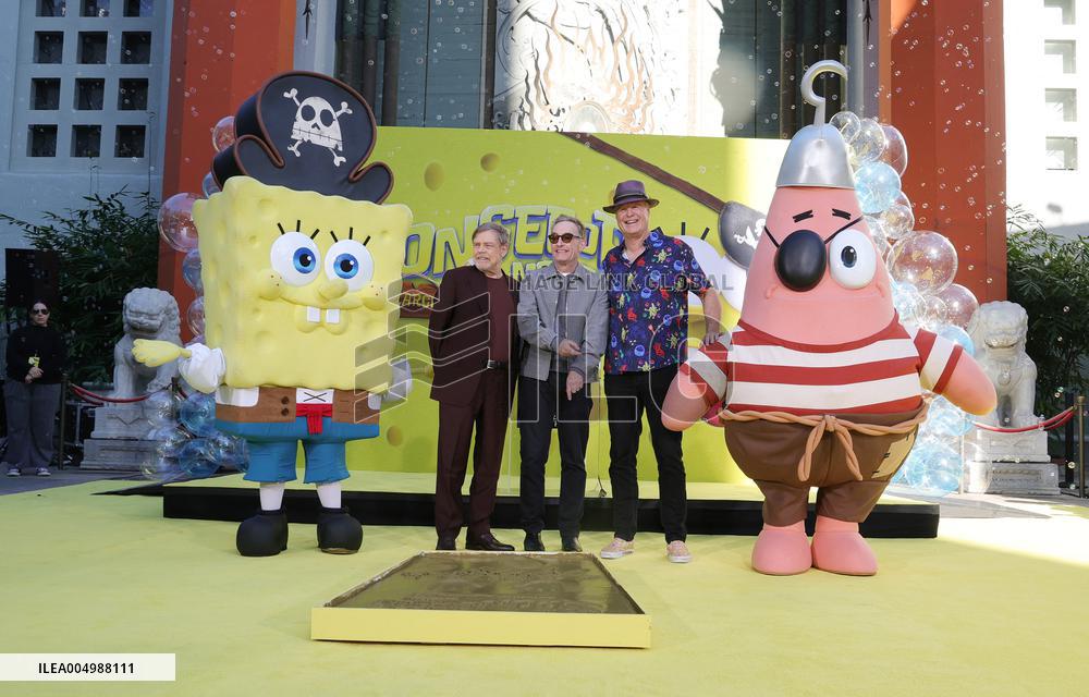Spongebob Squarepants Places His Hand And Footprints In Cement - LA