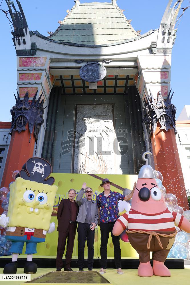 Spongebob Squarepants Places His Hand And Footprints In Cement - LA