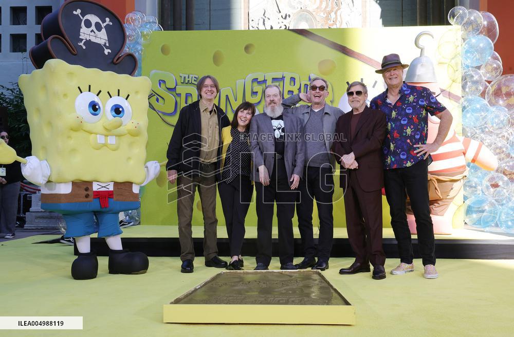 Spongebob Squarepants Places His Hand And Footprints In Cement - LA