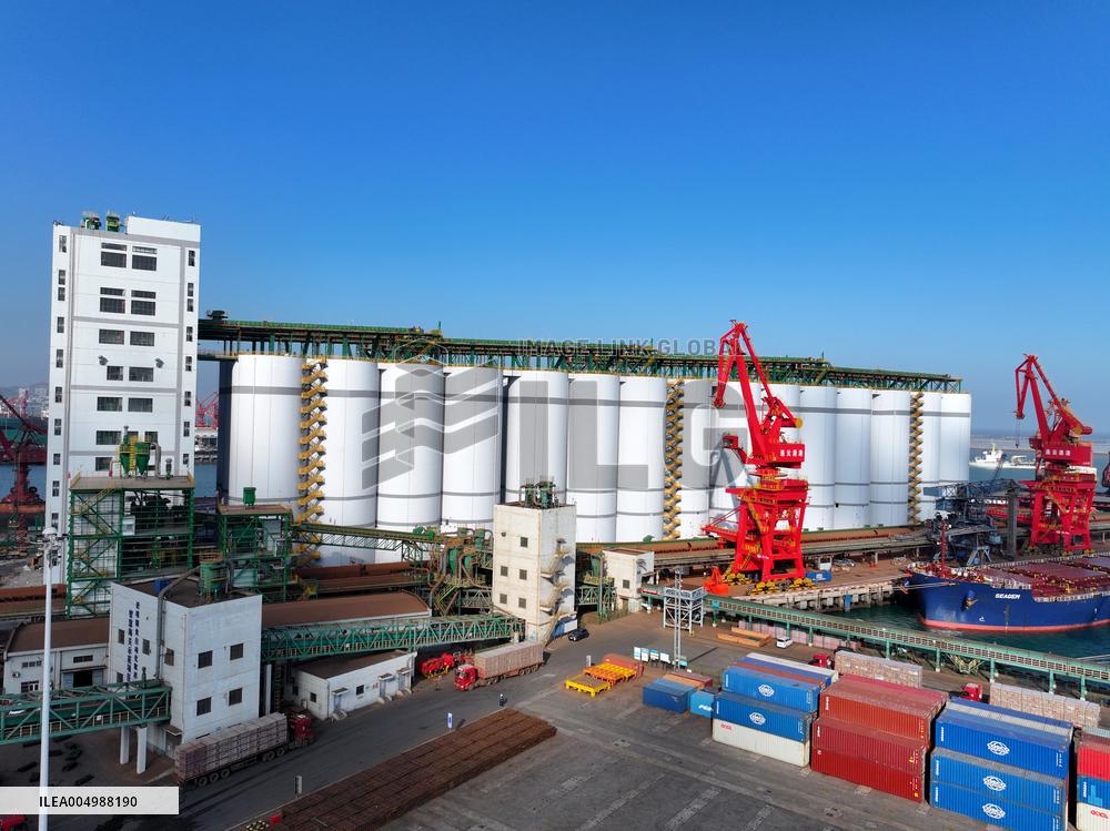 Offshore Grain Warehouse Construction in Lianyungang