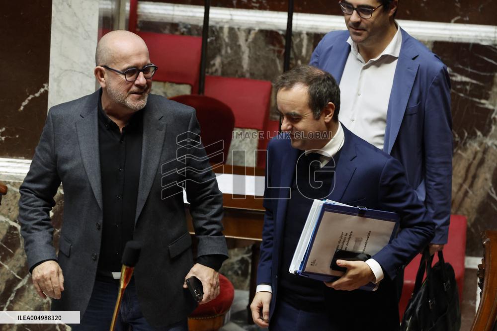 Session of Questions to the Government - Paris