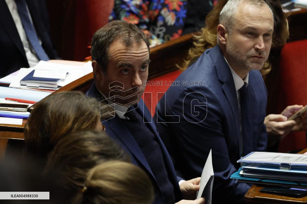 Session of Questions to the Government - Paris