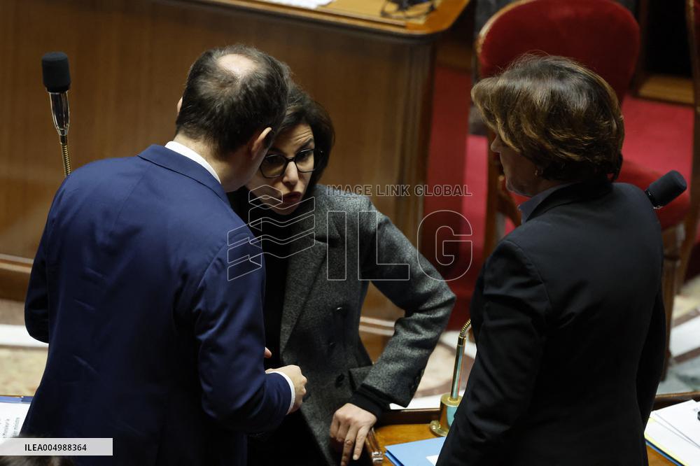 Session of Questions to the Government - Paris