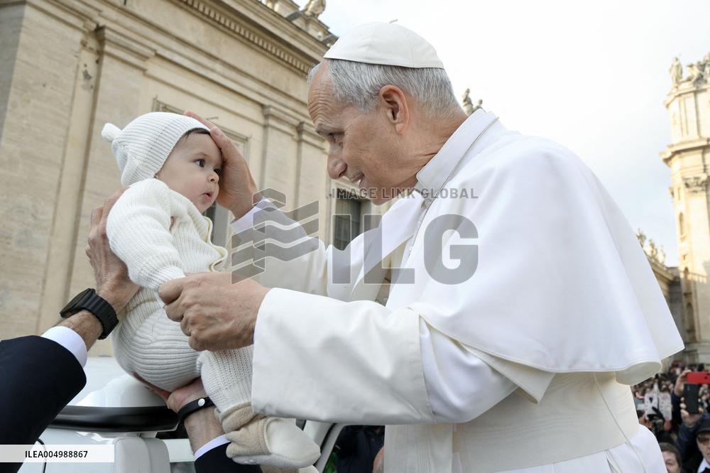 Pope Leo XIV Leads The General Audience - Vatican