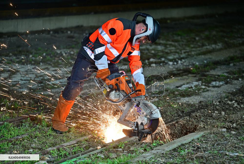 President Macron Visits Expansion Marseille Saint-Charles Site - Marseille