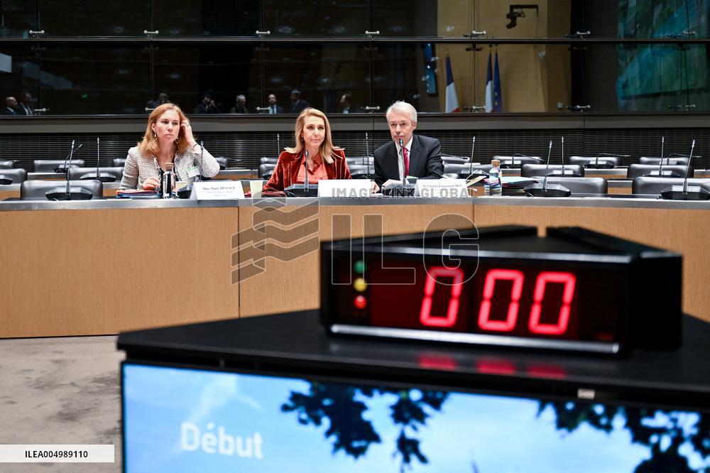 Commission of Inquiry on Public Broadcasting - Paris
