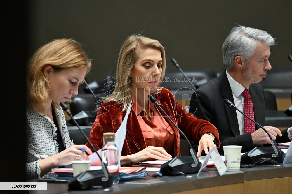 Commission of Inquiry on Public Broadcasting - Paris