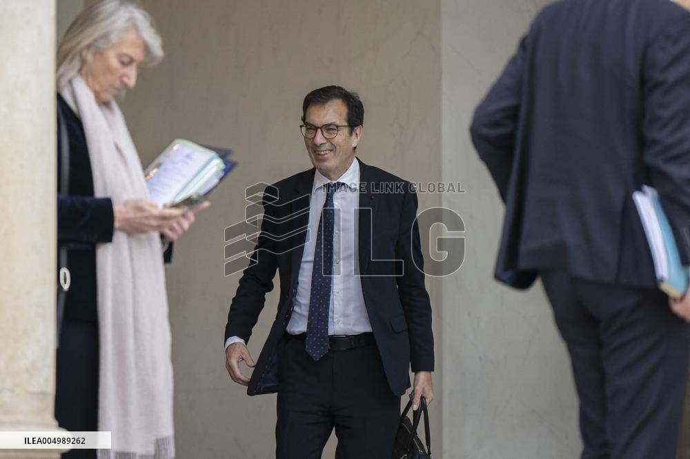 Weekly Cabinet Meeting - Paris