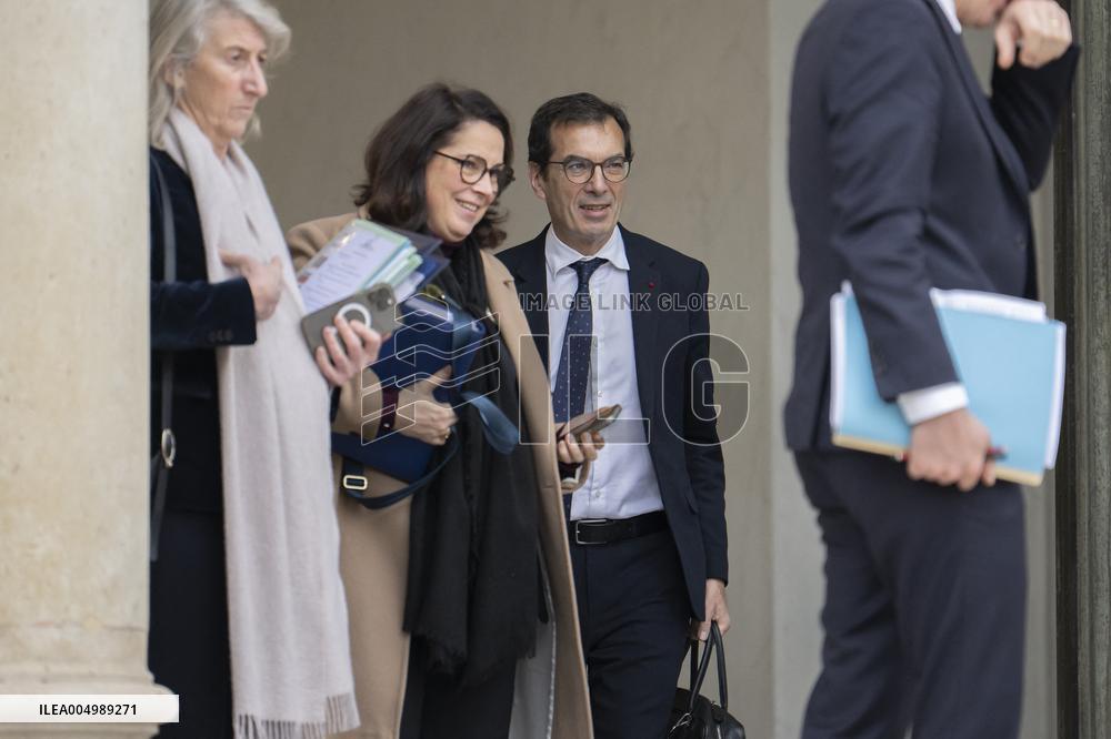 Weekly Cabinet Meeting - Paris