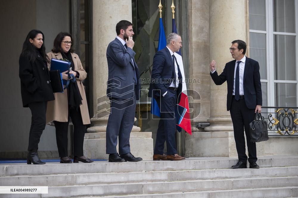 Weekly Cabinet Meeting - Paris