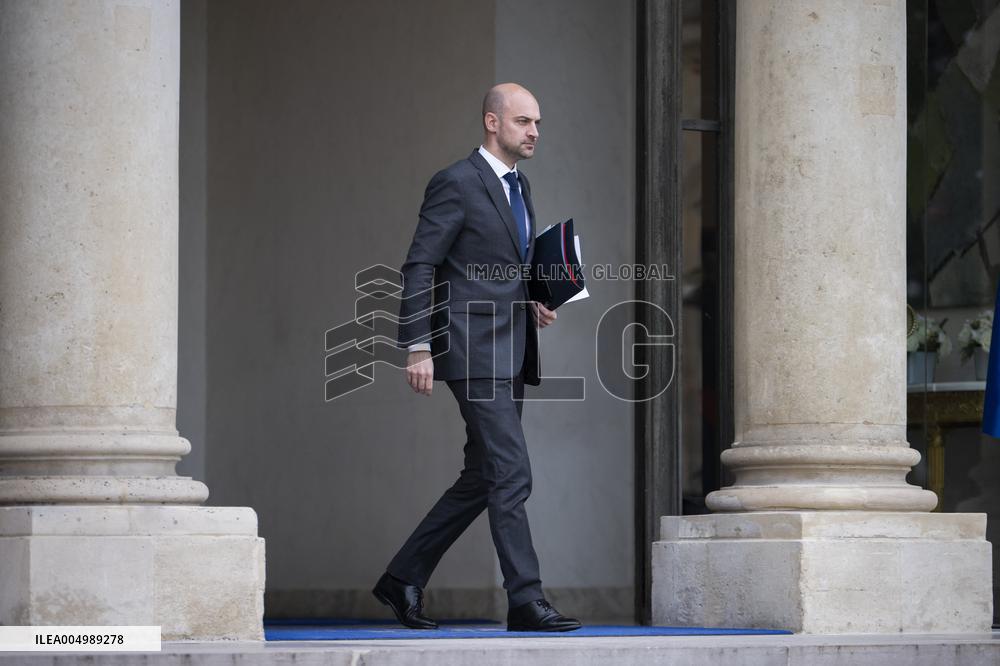 Weekly Cabinet Meeting - Paris
