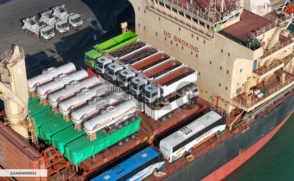 China Aims To Export 7 Million Vehicles by 2025