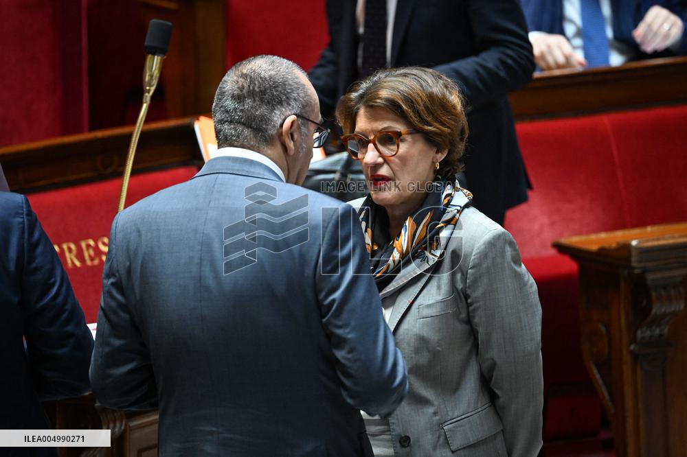 Session Of Questions To The Government At The National Assembly - Paris