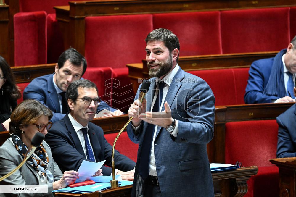 Session Of Questions To The Government At The National Assembly - Paris