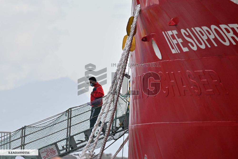 Emergency Rescue Ship Arrives In Port - Naples