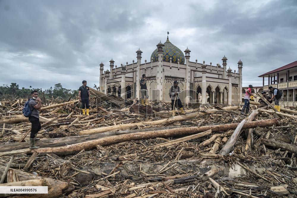 Indonesia s Investigates Deforestation Behind Cyclone Senyar