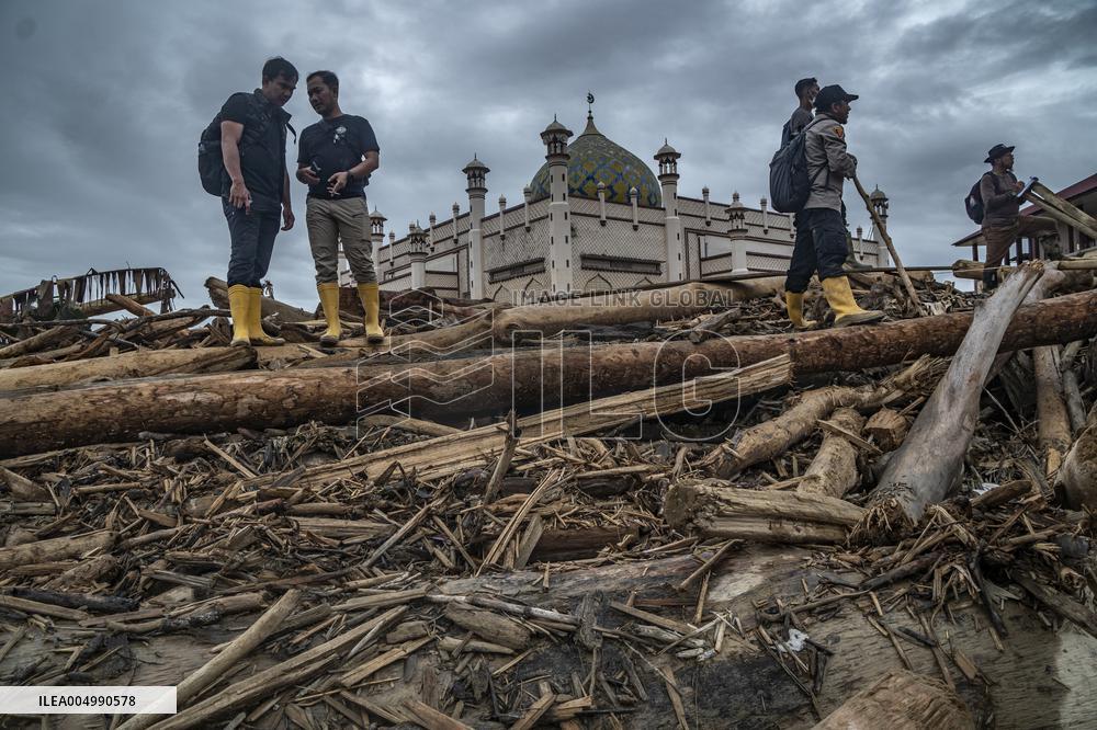 Indonesia s Investigates Deforestation Behind Cyclone Senyar