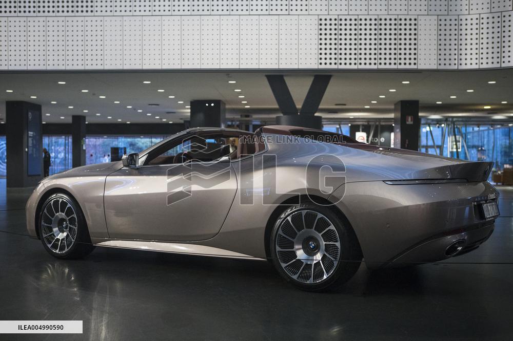 BMW Skytop On Display At Automobile Museum - Turin