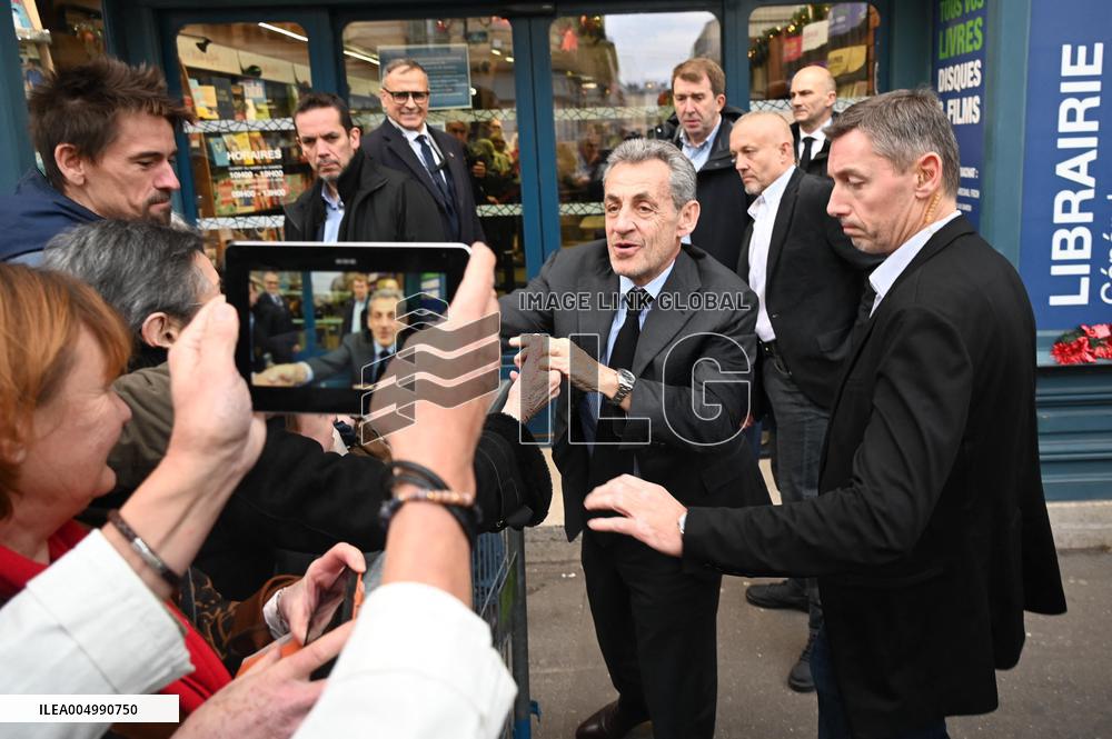 Nicolas Sarkozy Book Signing Event - Versailles