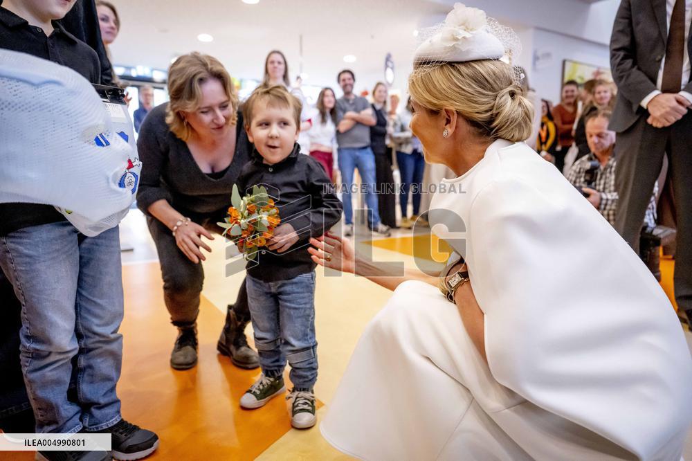 Queen Maxima Meets Children Before Signing Partnership - Utrecht