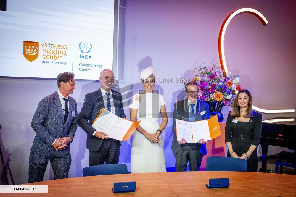 Queen Maxima Meets Signing Partnership - Utrecht