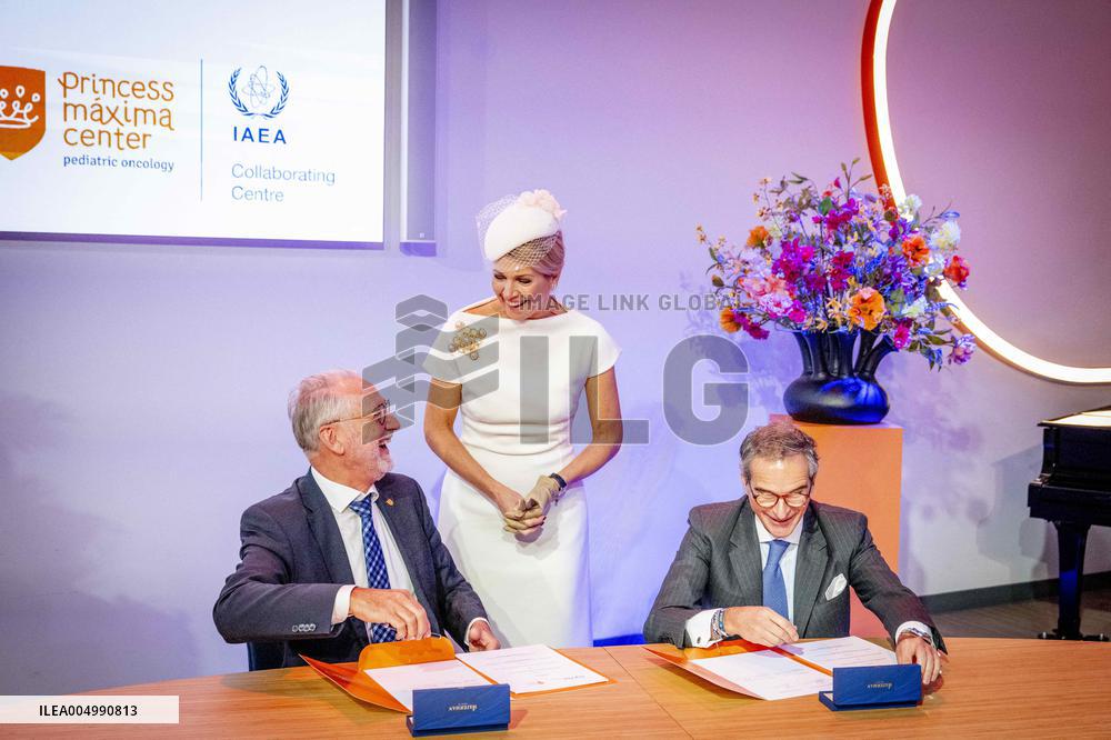 Queen Maxima Meets Signing Partnership - Utrecht