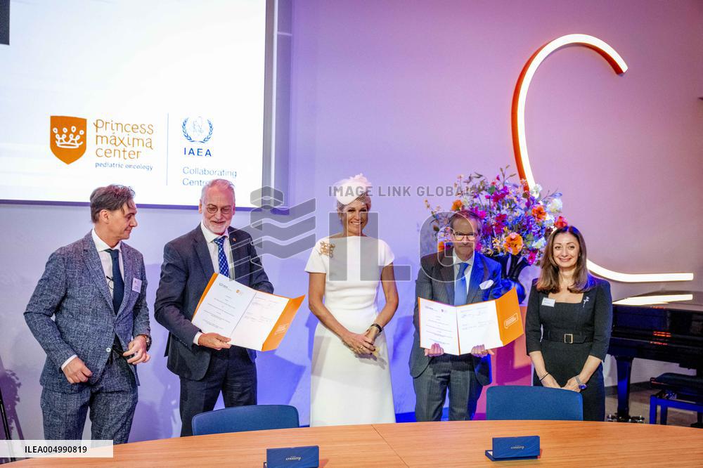 Queen Maxima Meets Signing Partnership - Utrecht