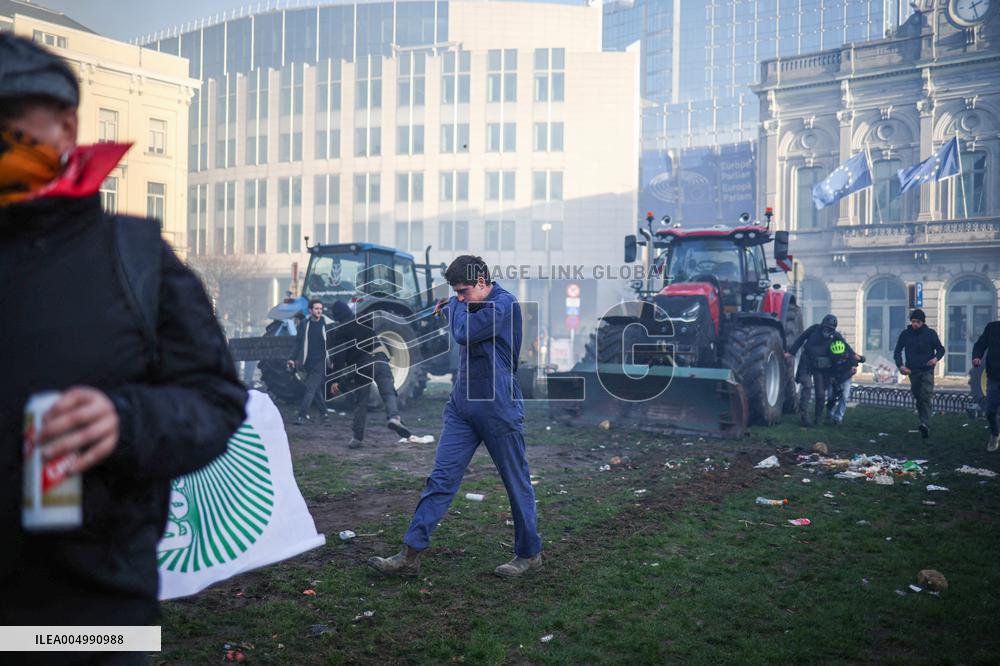 Farmers Protest Ahead Of EU Summit - Brussels