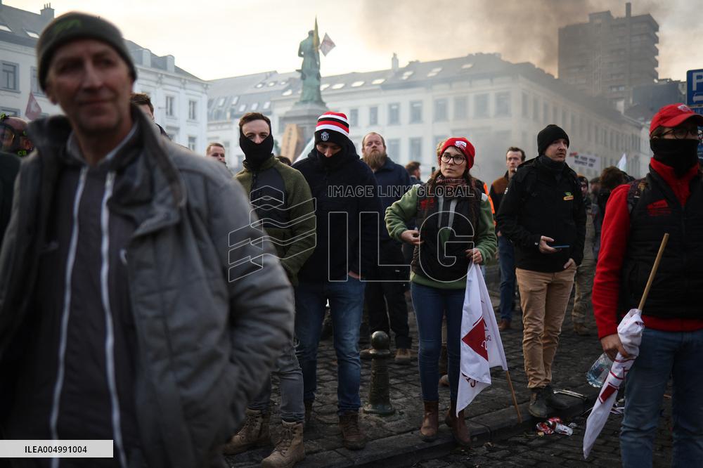 Farmers Protest Ahead Of EU Summit - Brussels