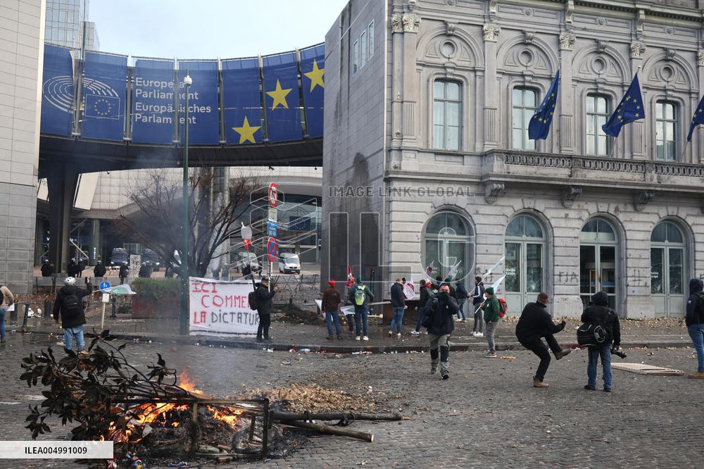 Farmers Protest Ahead Of EU Summit - Brussels