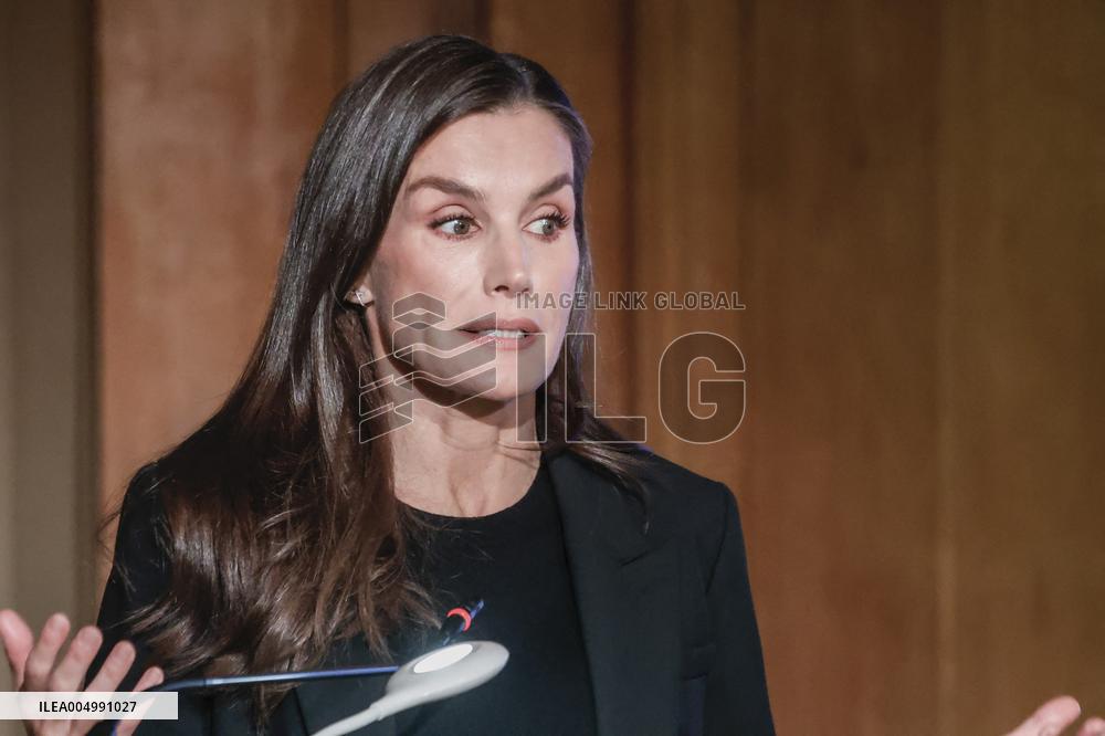 Queen Letizia Presents the XVII and XVIII NAOS Strategy Awards - Madrid