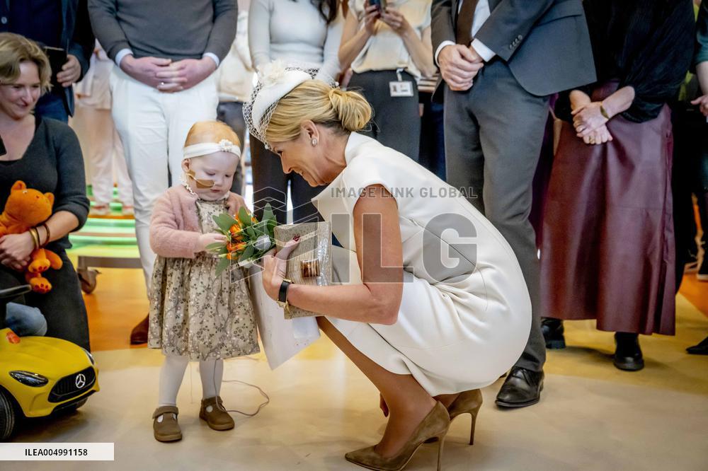 Queen Maxima Meets Children Before Signing Partnership - Utrecht