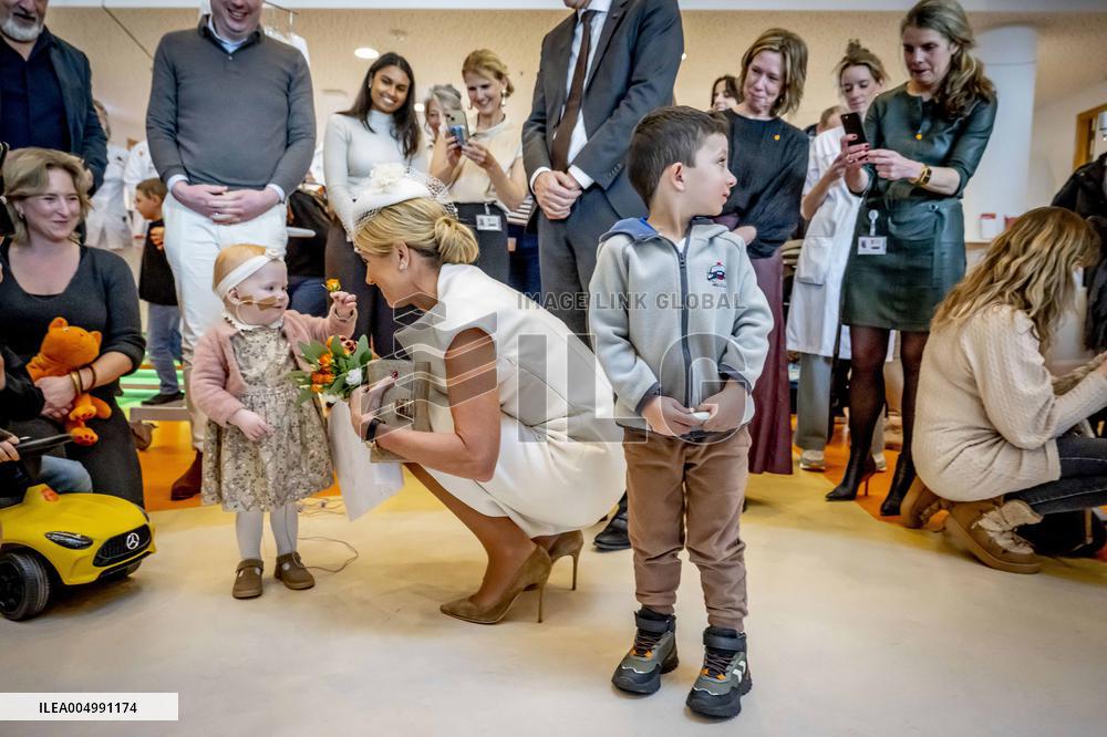 Queen Maxima Meets Children Before Signing Partnership - Utrecht