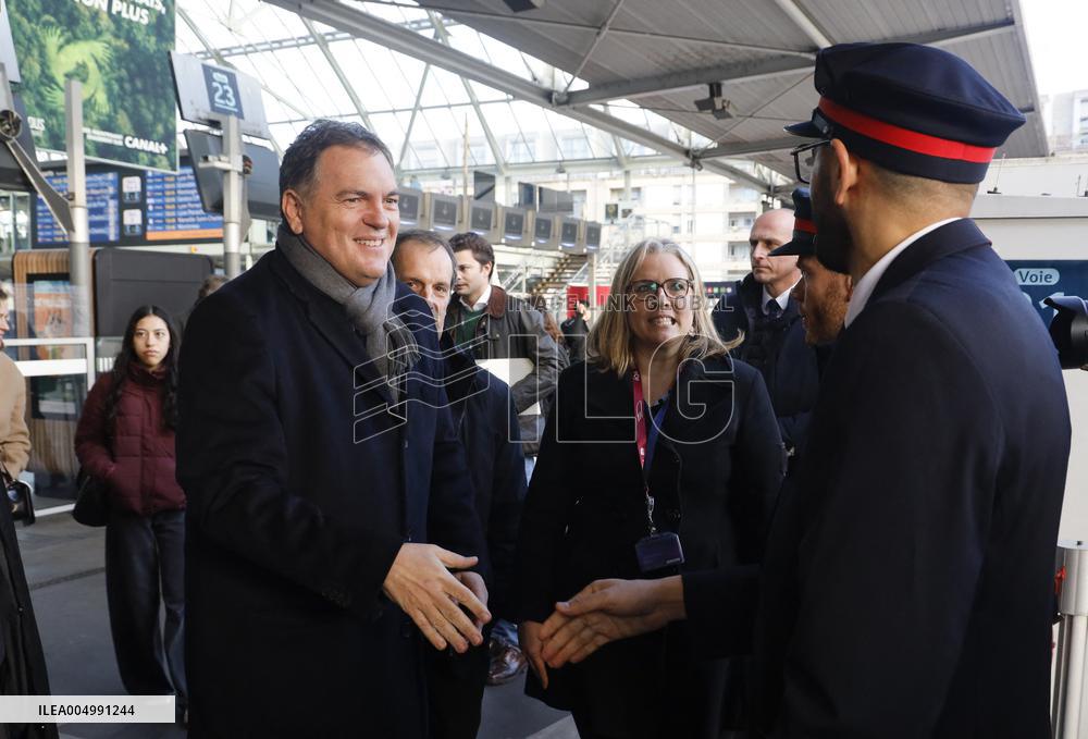 Visit of the Minister of Transport and the President of the SNCF at the Gare de Lyon - Paris