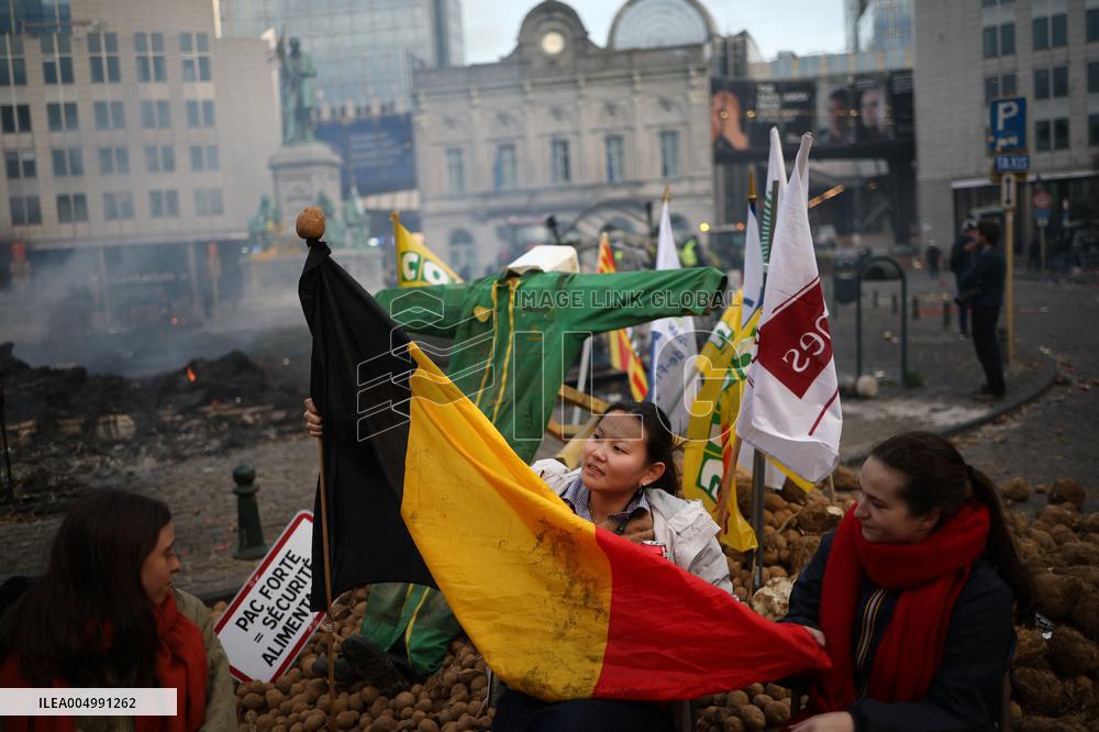 Farmers Protest Ahead Of EU Summit - Brussels
