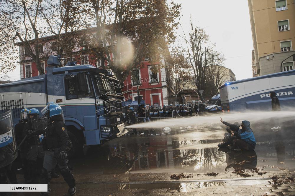 Police Raid on The Askatasuna Social Center - Turin