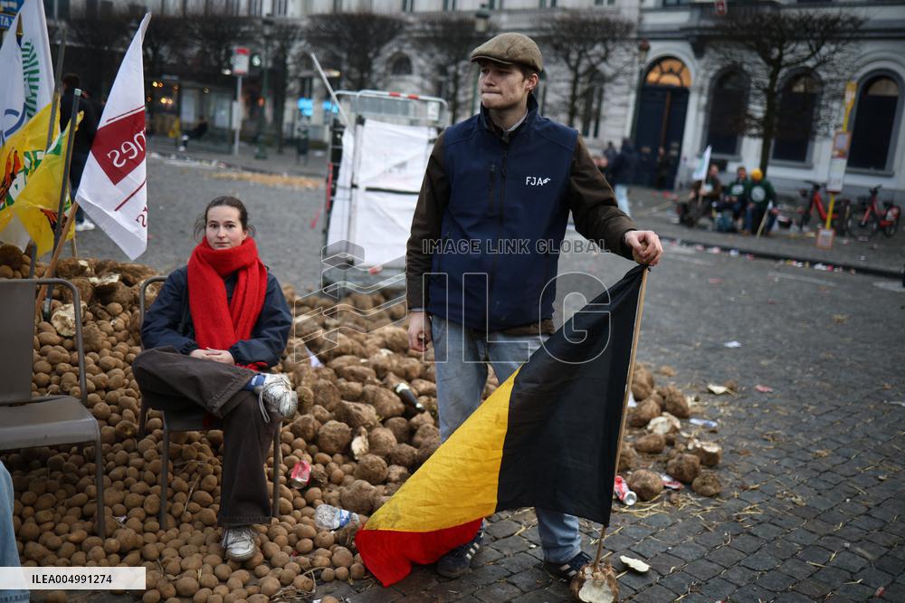 Farmers Protest Ahead Of EU Summit - Brussels