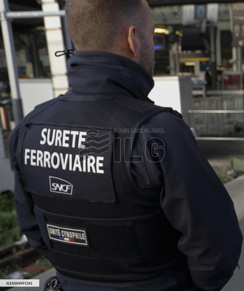 SNCF Illustration de la Police Ferroviaire a la Gare de Lyon